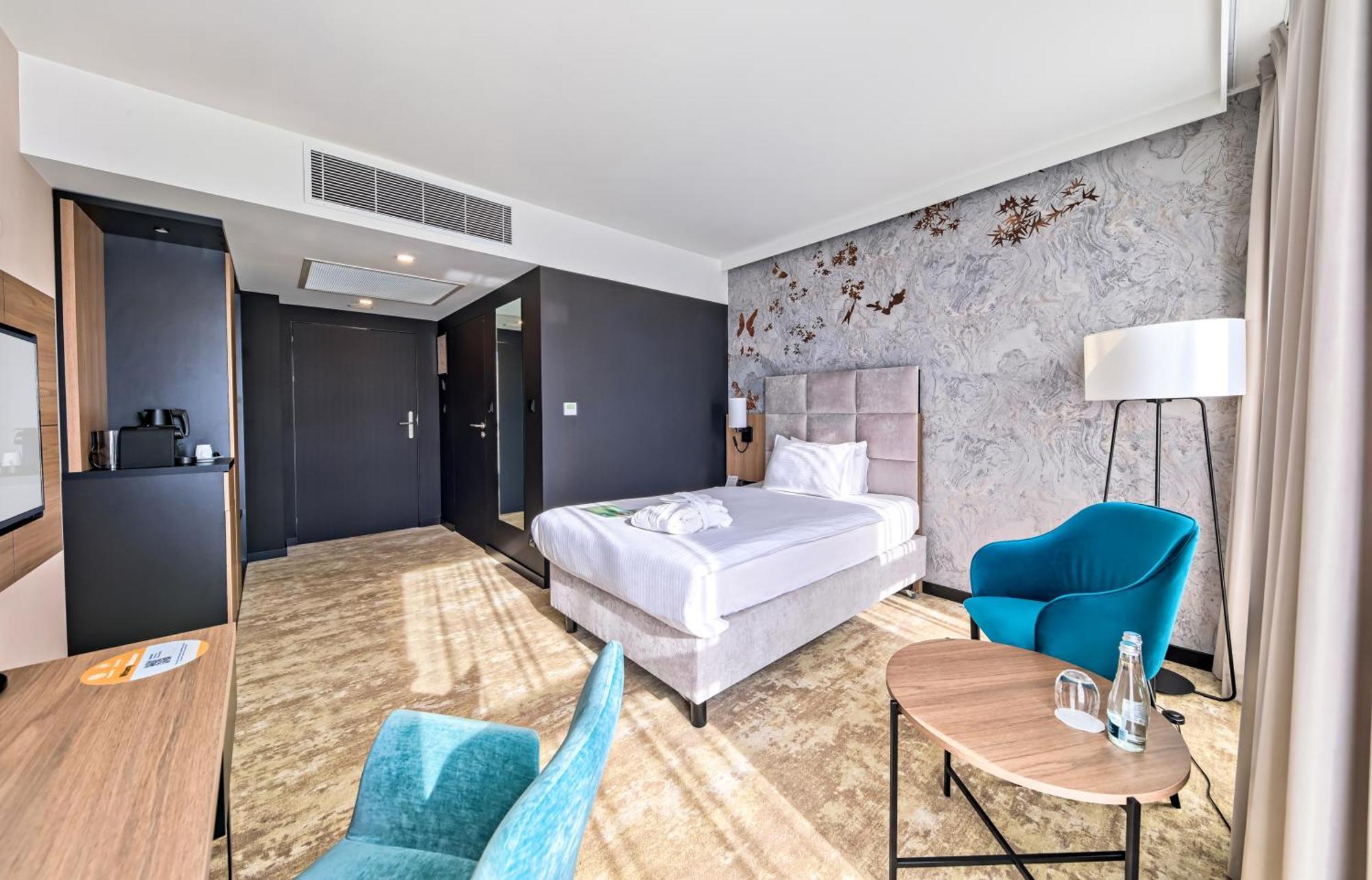 Focus Premium Hotell 4*